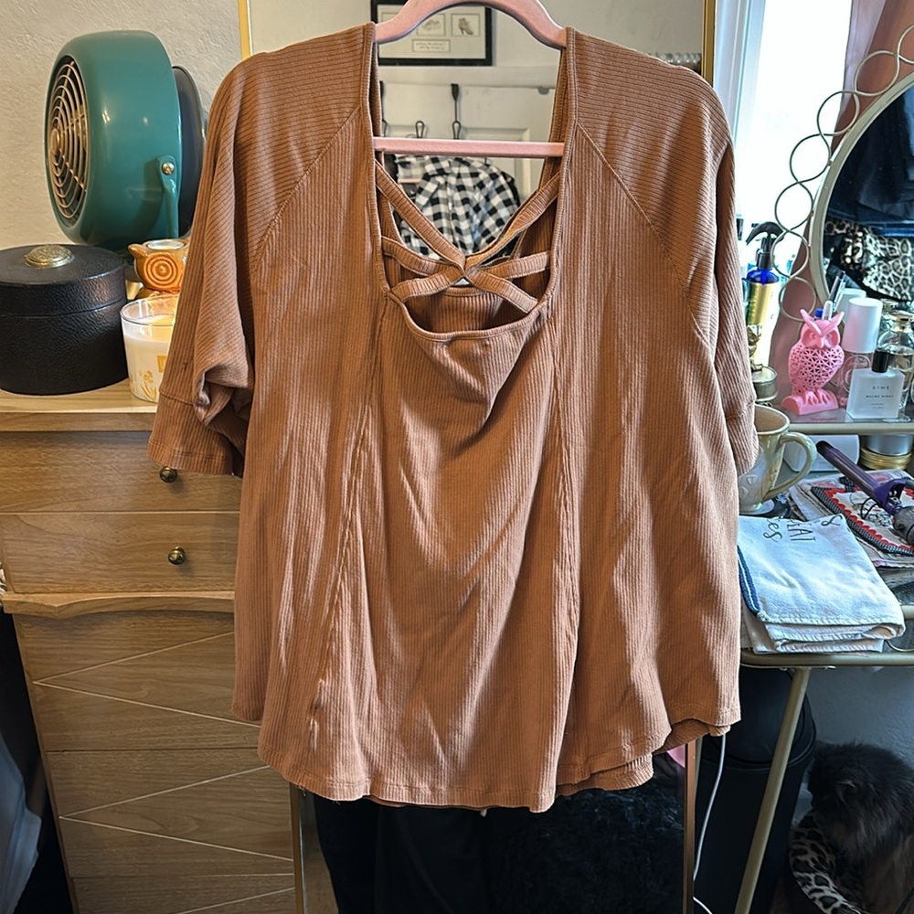 Women’s plus size ribbed top - Picture 5 of 8